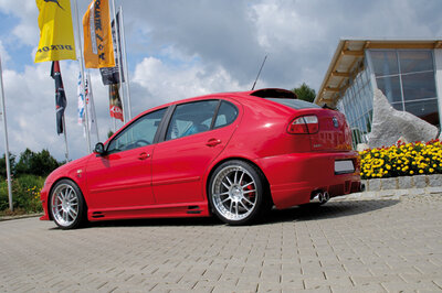 Rieger Tuning sideskirt Seat Leon / Toledo 1M